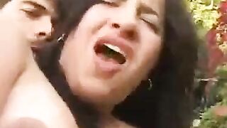 سكس عربدة - تجارب مريرة في ظل العنف: قصة نيك الطيز التركي!