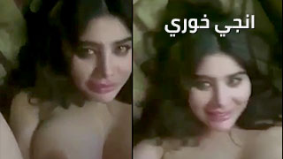 سكس عربدة - انجي خوري: كل ما تحتاج معرفته عن أفلامها الجريئة وتجربتها في السوشيال ميديا