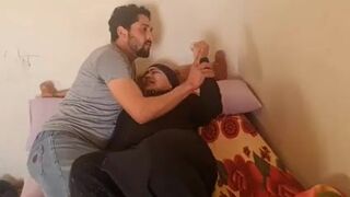 سكس عربدة - حوار مثير بين ميلف مصرية وشريكها - تجارب ومغامرات مثيرة في الكيمياء الجنسية